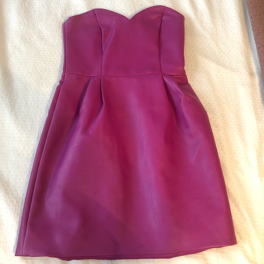 TOPSHOP Magenta Faux Leather Strapless Mini Dress